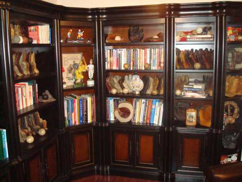 Glove Room 2000's
